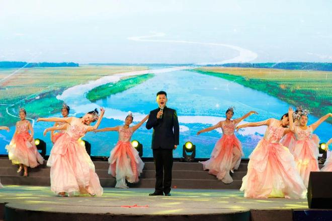 康平县原创歌曲《辽河谣》亮相辽宁省“幸福欢歌”展演 唱响辽河儿女情怀
