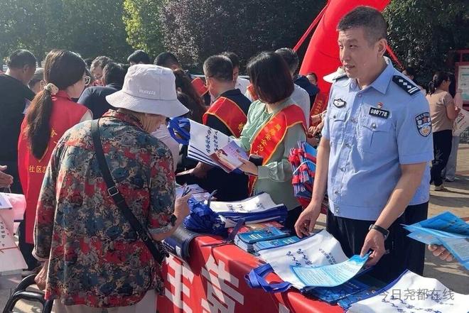 织密网络安全防护网，共筑数字时代防火墙